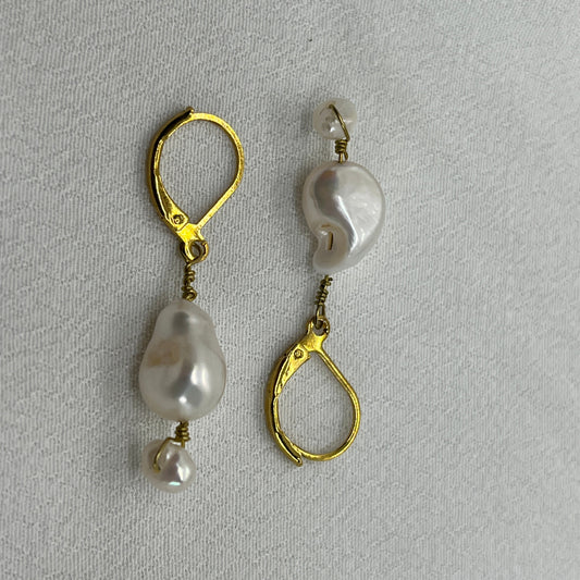 Messing brioche øreringe med store Ferskvandsperler