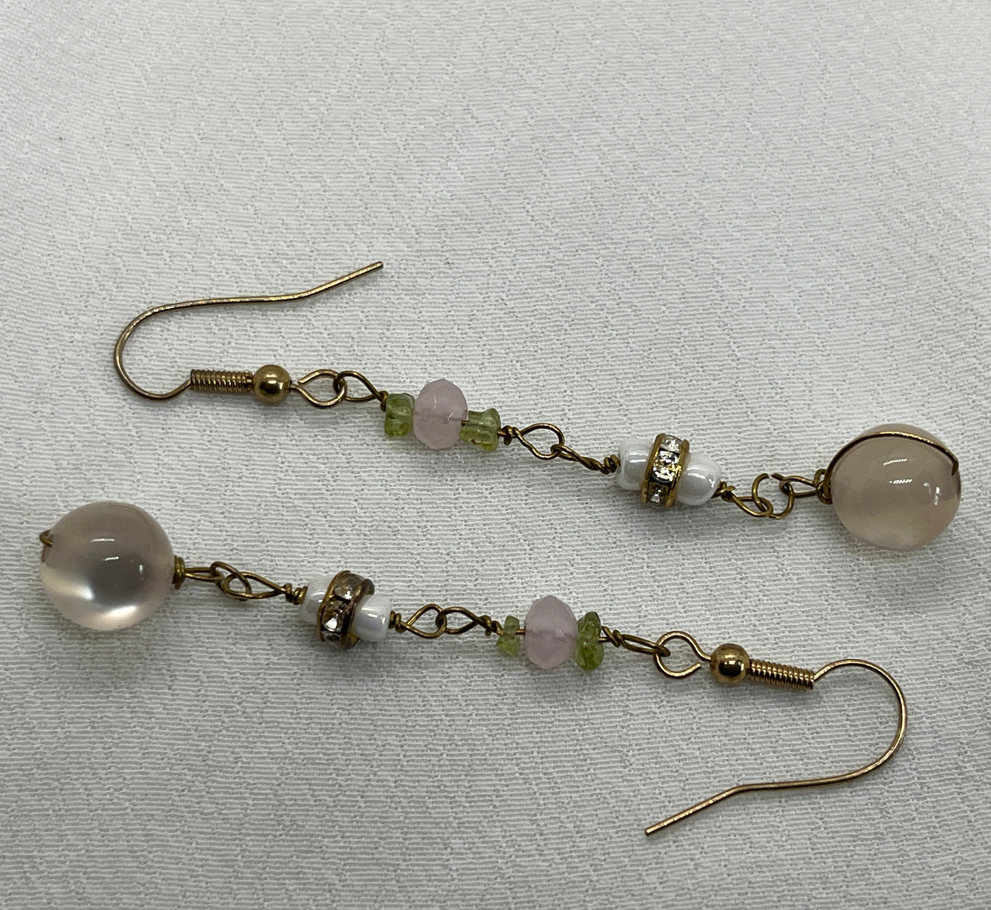 Messing øreringe med langt vedhæng