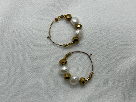 Messing hoops med Ferskvandsperler