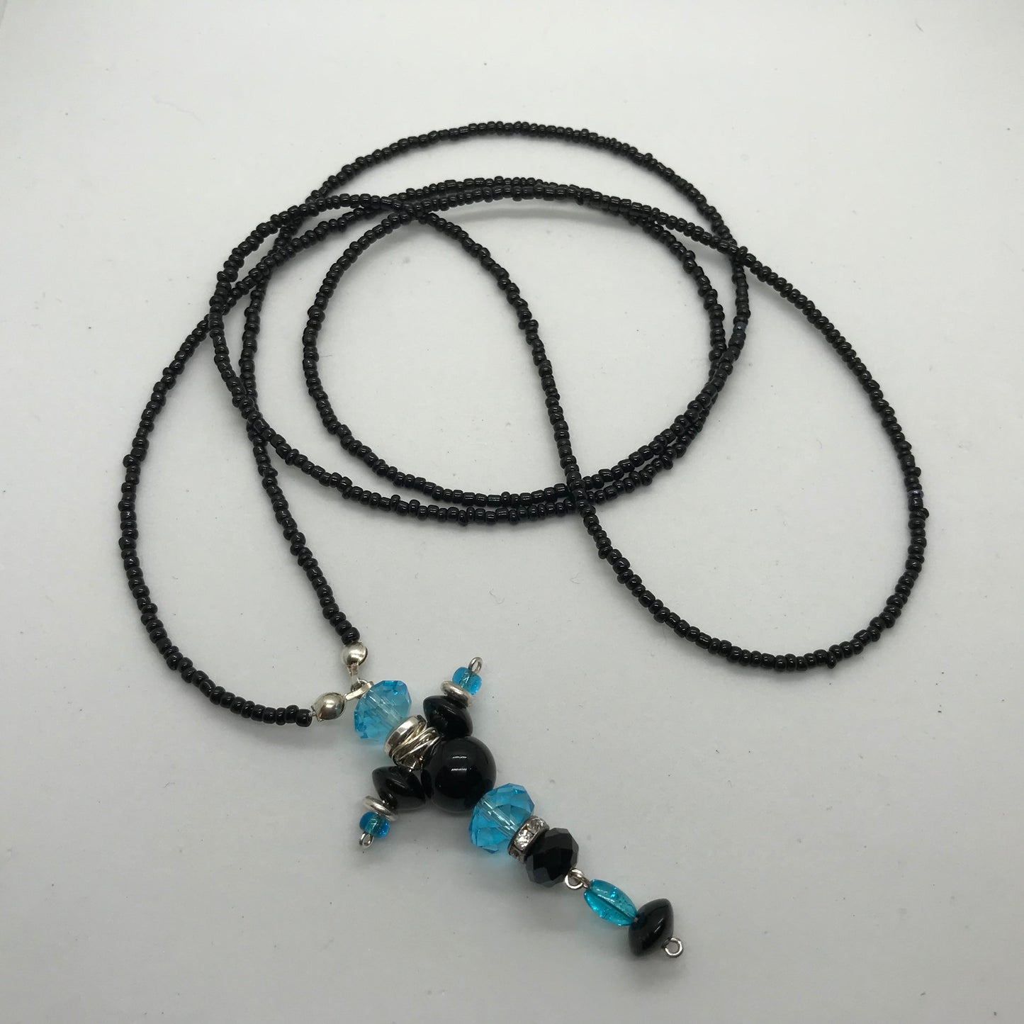 Halskæde `Den blå engel`