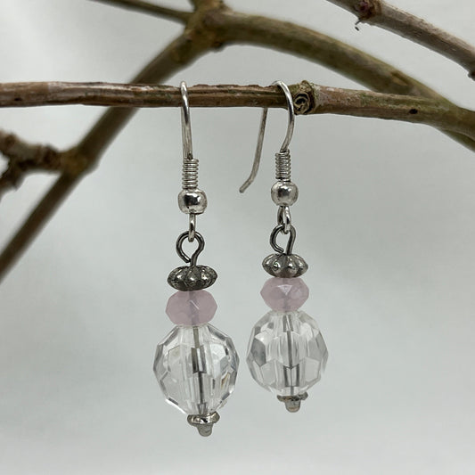 Sølv ørekrog med facetteret lyserød Kvarts
