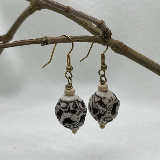 Messing ørering med arabesk perle