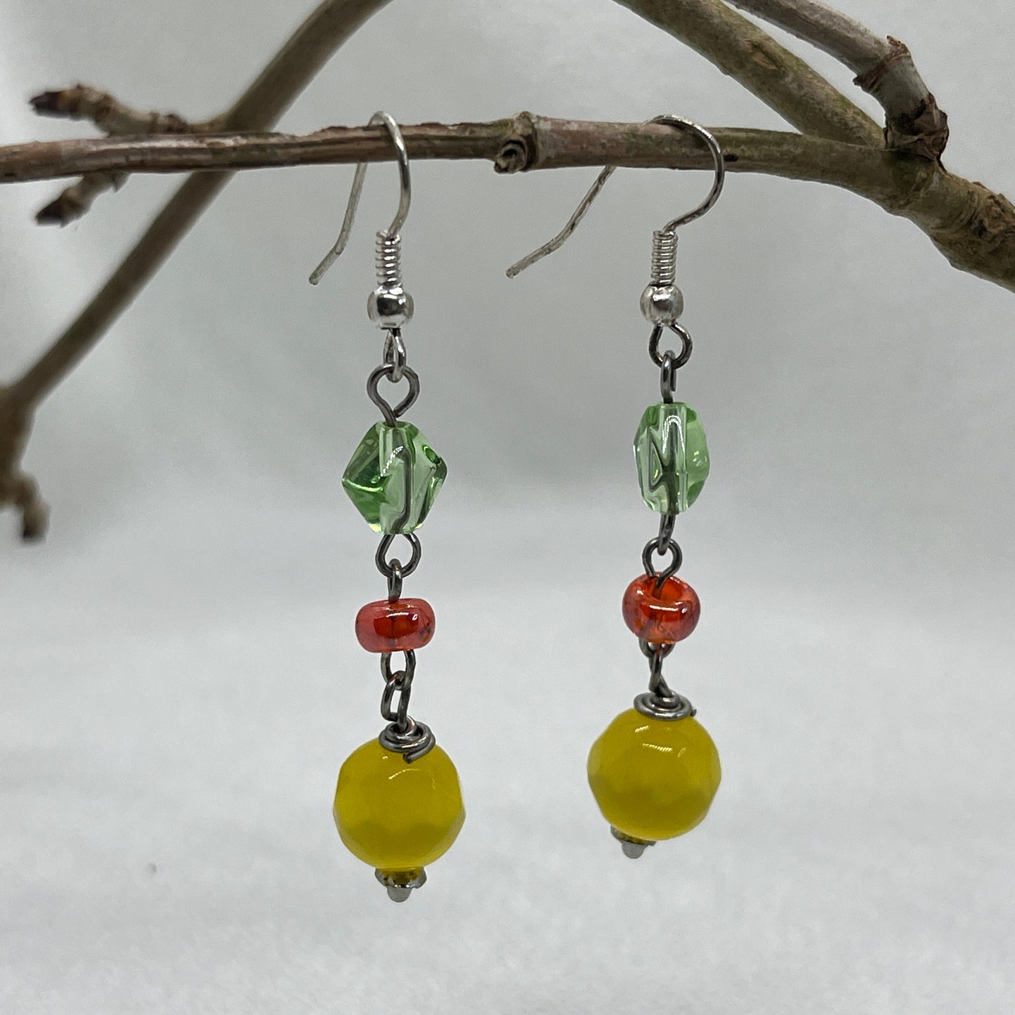 Sølv øreringe og det glade forår