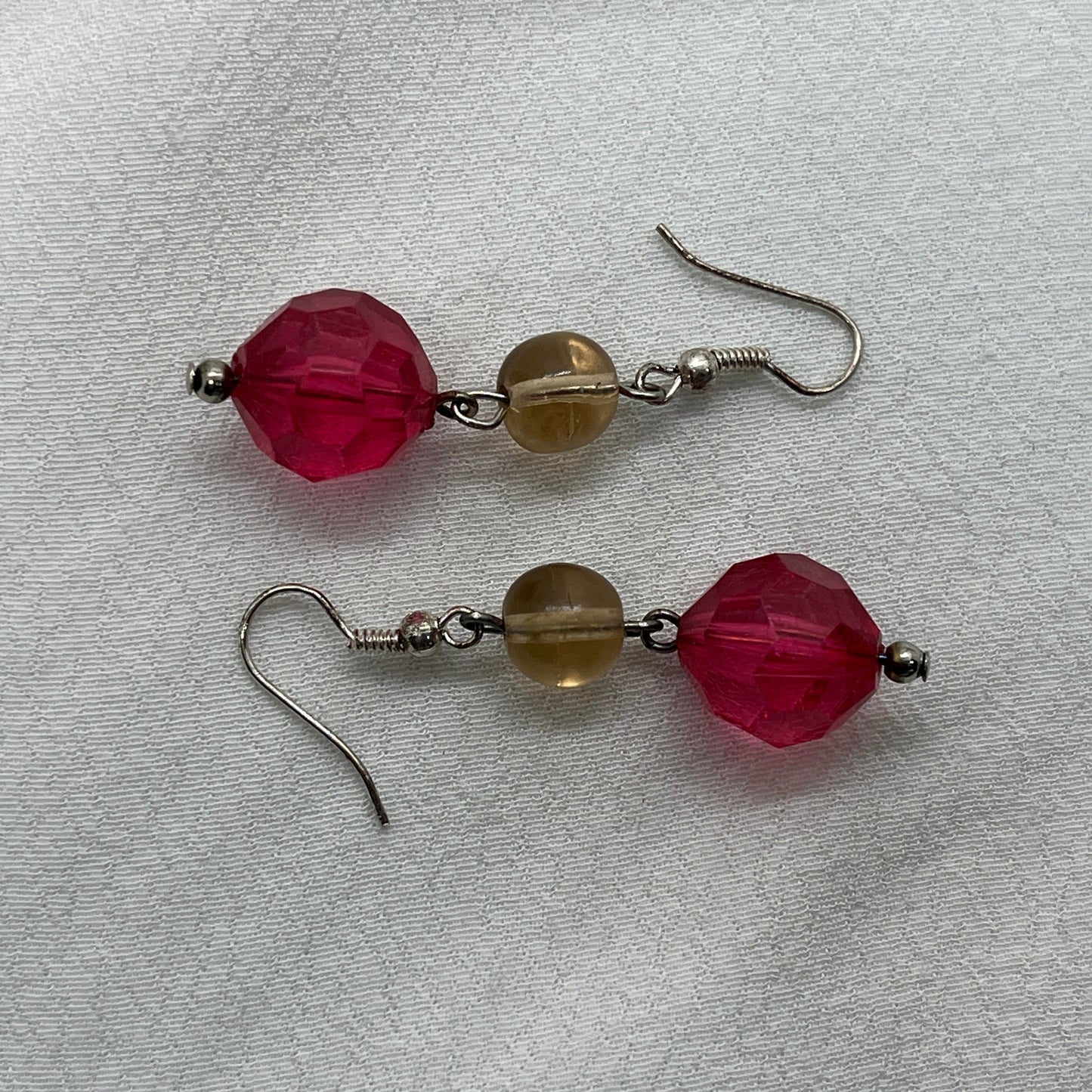 Sølv ørering med pink perle