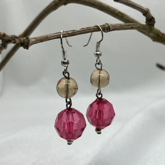 Sølv ørering med pink perle