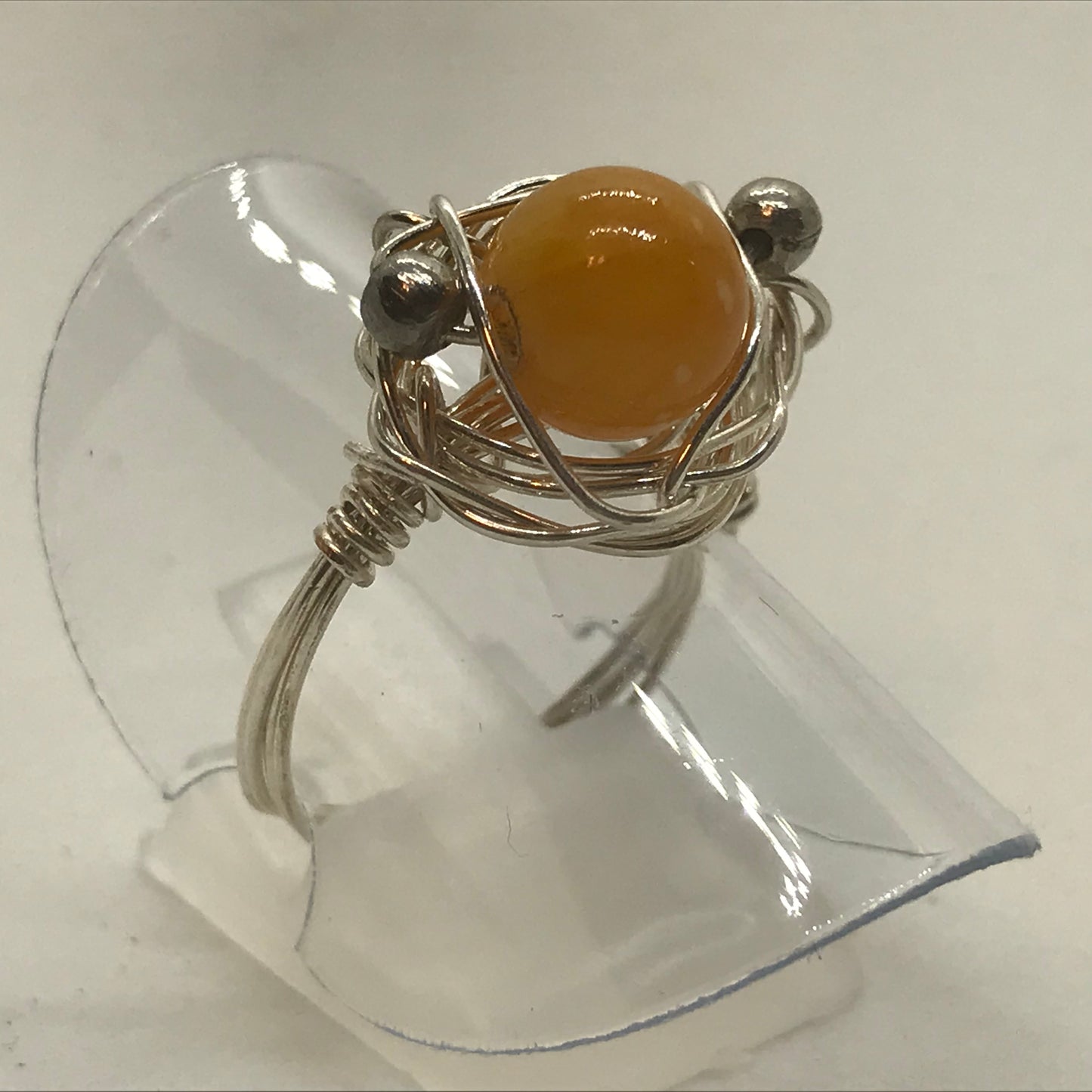 Sølvring med orange Topaz Jade